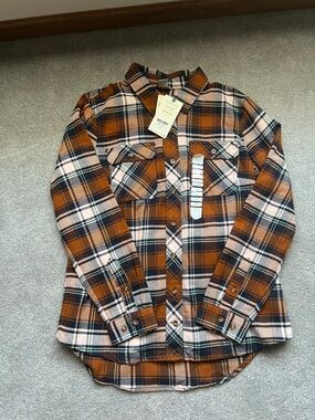 Duluth Trading Co Plaid Button-Down Shirt in Rust, Black, Cream